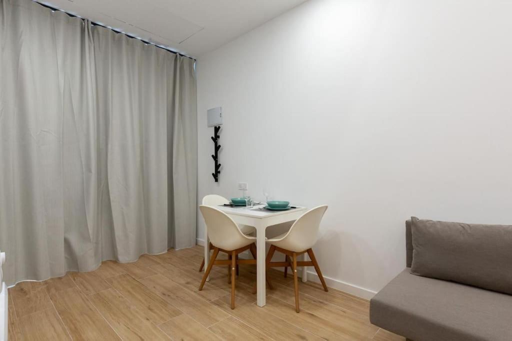 شقة Nuevo Loft En Playa Y Cerca Del Centro, Ac Y Wifi فالنسيا المظهر الخارجي الصورة