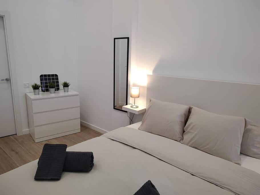 شقة Nuevo Loft En Playa Y Cerca Del Centro, Ac Y Wifi فالنسيا المظهر الخارجي الصورة